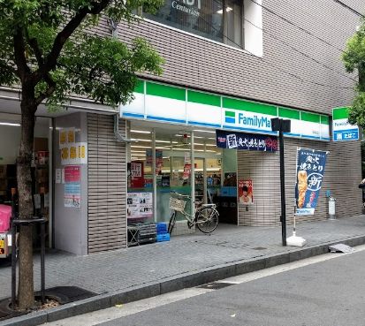 コンビニ　ファミリーマート　堂島北店（コンビニ）まで105m