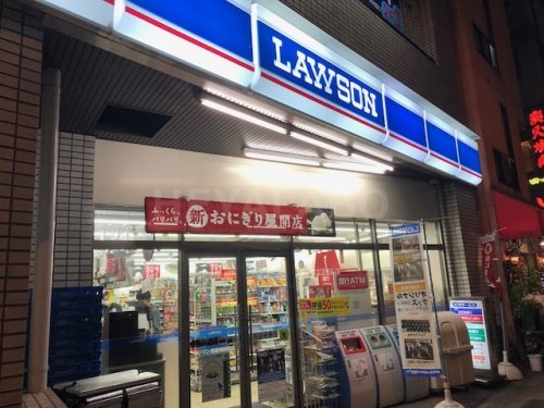 コンビニ　ローソン 西巣鴨駅前店（コンビニ）まで185m