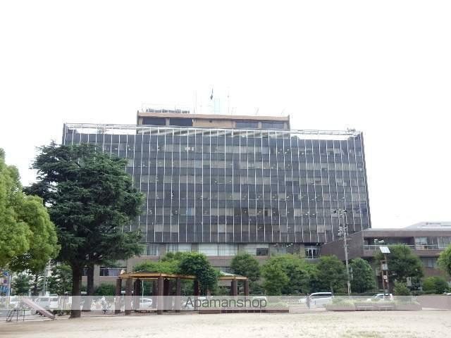 役所　岡山市役所（役所）まで300m