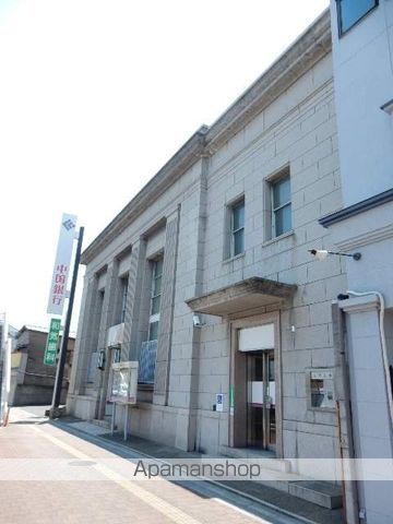銀行　中国銀行清輝橋支店（銀行）まで550m