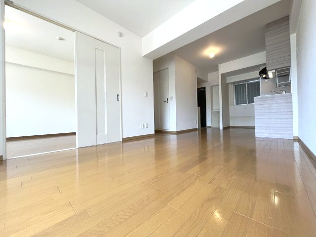 居室・リビング　※別部屋参照写真