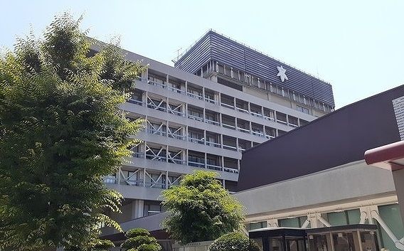 役所　高槻市役所（役所）まで1080m