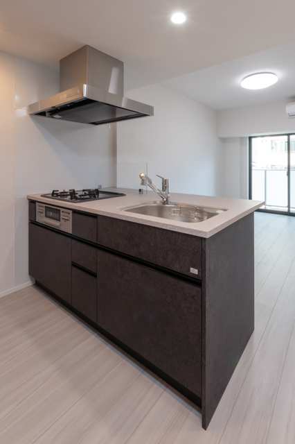 キッチン　※写真は同タイプ住戸です。