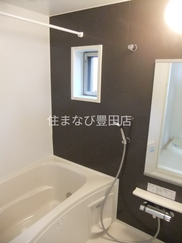 バス・シャワールーム　同型タイプ
