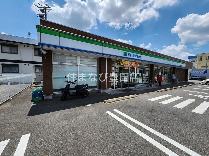 コンビニ　ファミリーマート豊田渋谷店（コンビニ）まで455m