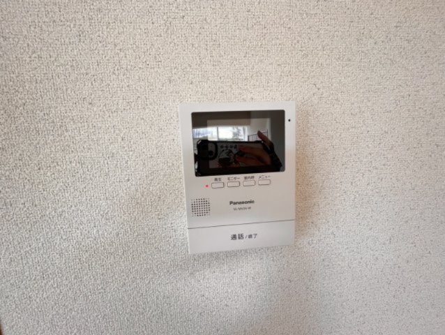 セキュリティ　モニター付きインターホンです