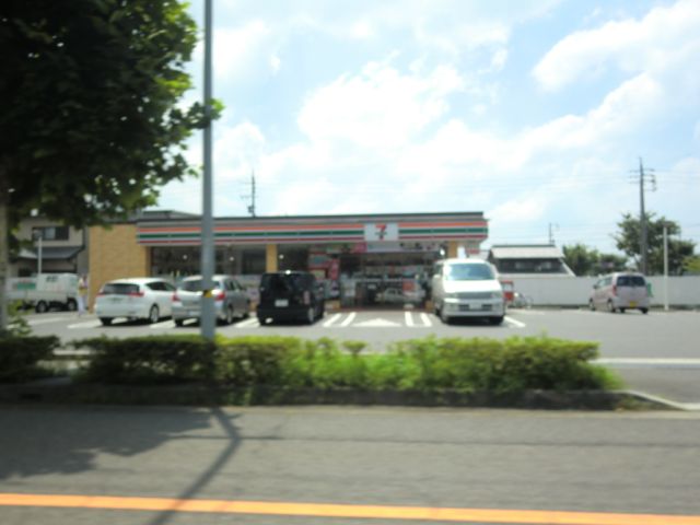 コンビニ　セブンイレブン（コンビニ）まで1100m