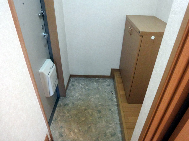 玄関　別室参考写真となります。