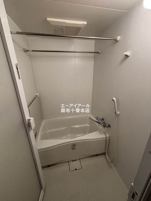 バス・シャワールーム　参考写真