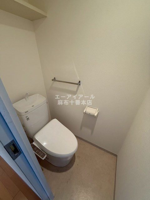 トイレ　参考写真