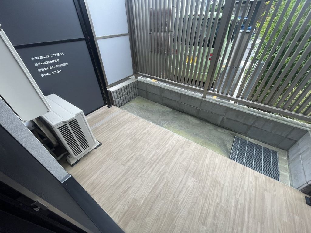 バルコニー