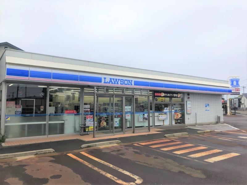 コンビニ　ローソン 上越南城町店（コンビニ）まで513m