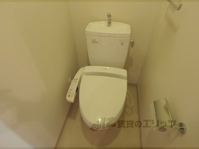 エステムコート京都烏丸3ジャパニズムのトイレ写真