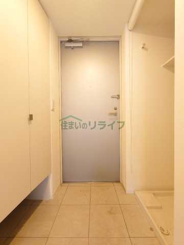 ミレドゥーエ笹塚の玄関写真