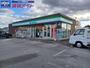 コンビニ　ファミリーマート津白山町店（コンビニ）まで928m