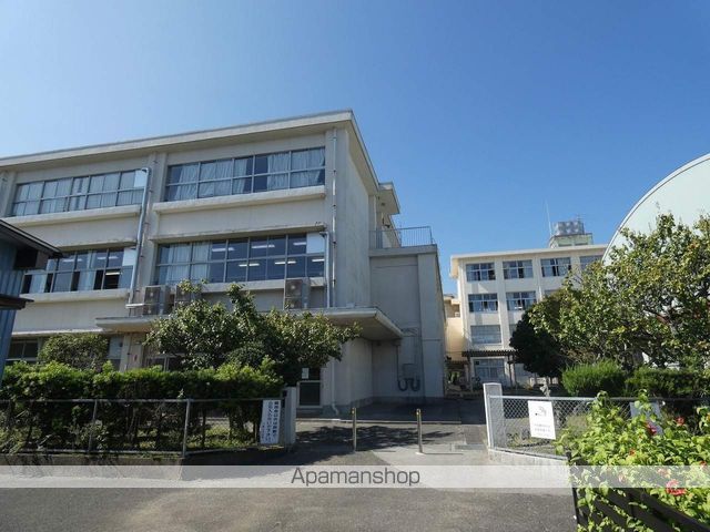 小学校　川崎小学校（小学校）まで1664m