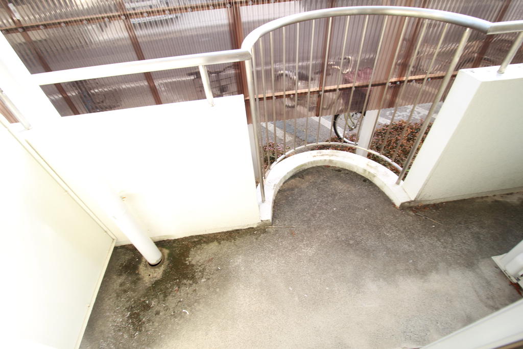ＪＲ徳島線 徳島駅 徒歩25分 3階建 築41年の内装写真