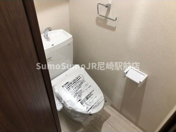 トイレ　トイレもきれいです