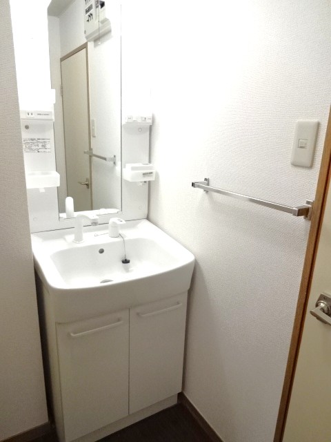 プリースト寿田の内装写真