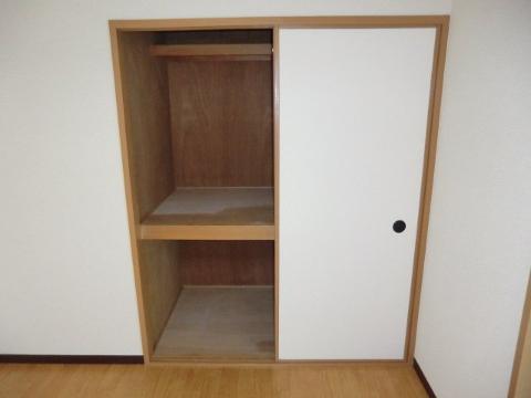 収納　収納