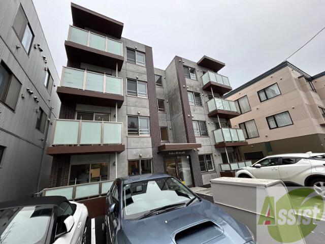 建物外観　札幌市東区北２３条東「Ｒａｄｉｃｅ　Ｍｏｔｏｍａｃｈｉ」