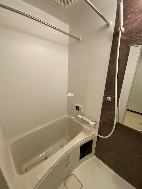 バス・シャワールーム　違うお部屋の写真です。ご参考までに