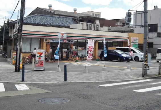 コンビニ　セブンイレブン 大阪三軒家東4丁目店（コンビニ）まで73m