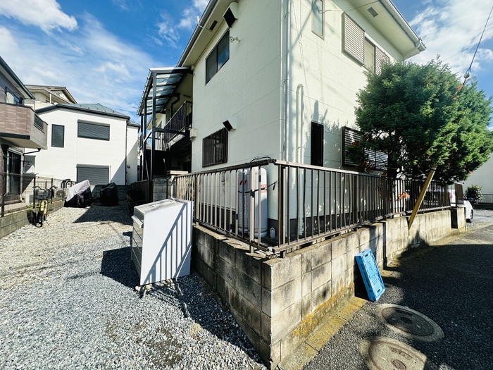 杉本ハイツの外観写真