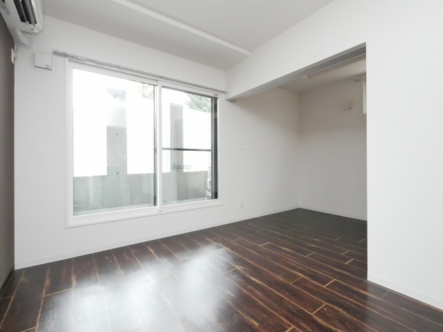 居室・リビング　★入居費用軽減可能！★築浅デザイナーズマンション！