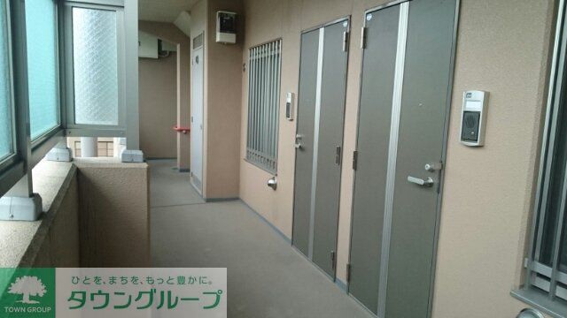プリムローズの玄関写真