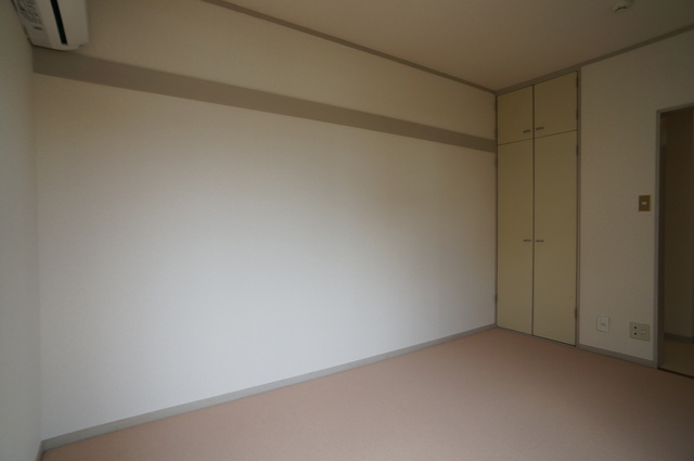 その他部屋・スペース　上品に仕上がった明るい室内空間です！