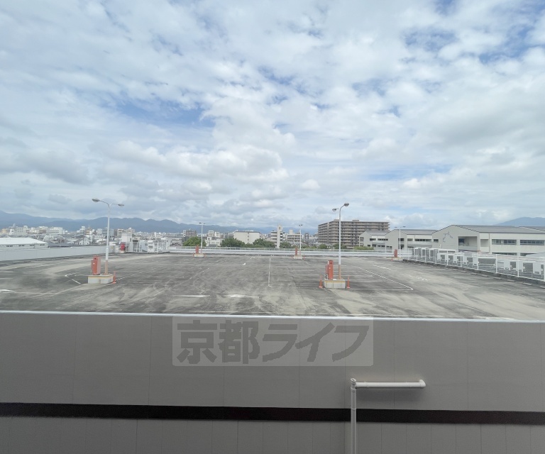 エントランス　サブエントランス