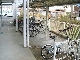 その他共有部分　屋根付駐輪場