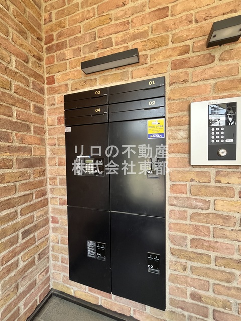その他共有部分　集合ポスト・宅配ロッカーあります☆