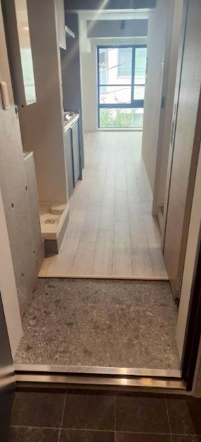 Ts Residence 白金高輪の玄関写真