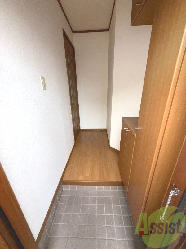 玄関　玄関の写真です。広々として使いやすそうですね。