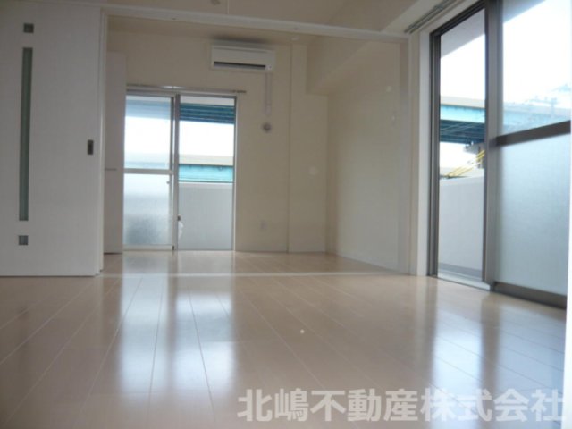 NO.72 ORIENTBLDの居間写真