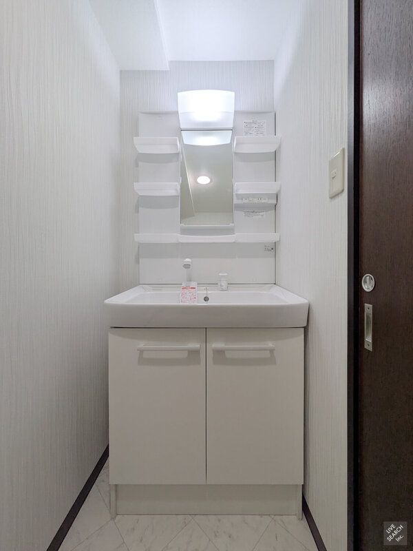 洗面設備　忙しい朝には欠かせない洗面所です