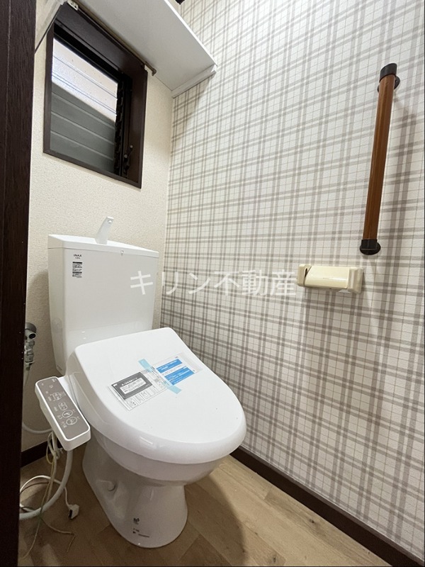 トイレ　同建会社同モデル