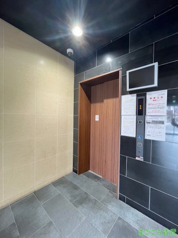 ラシュレエグゼ難波西の外観写真