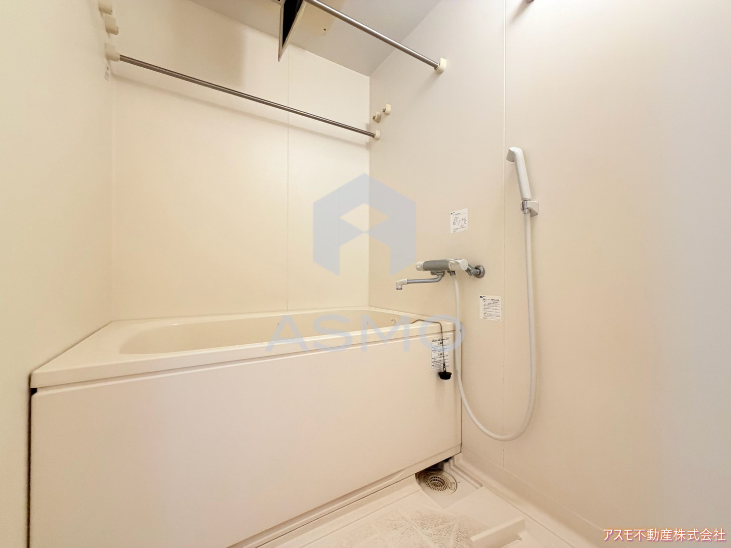 バス・シャワールーム　同マンション別部屋　参考写真