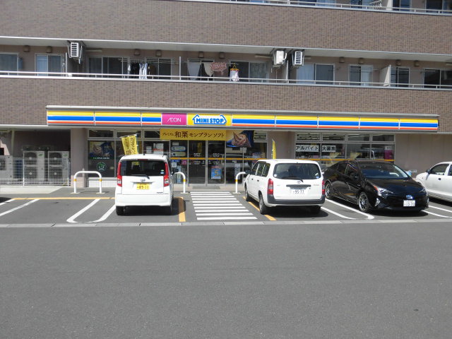 コンビニ　ミニストップ仙台長町1丁目店（コンビニ）まで549m
