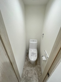 C.REST UEMATSUのトイレ写真
