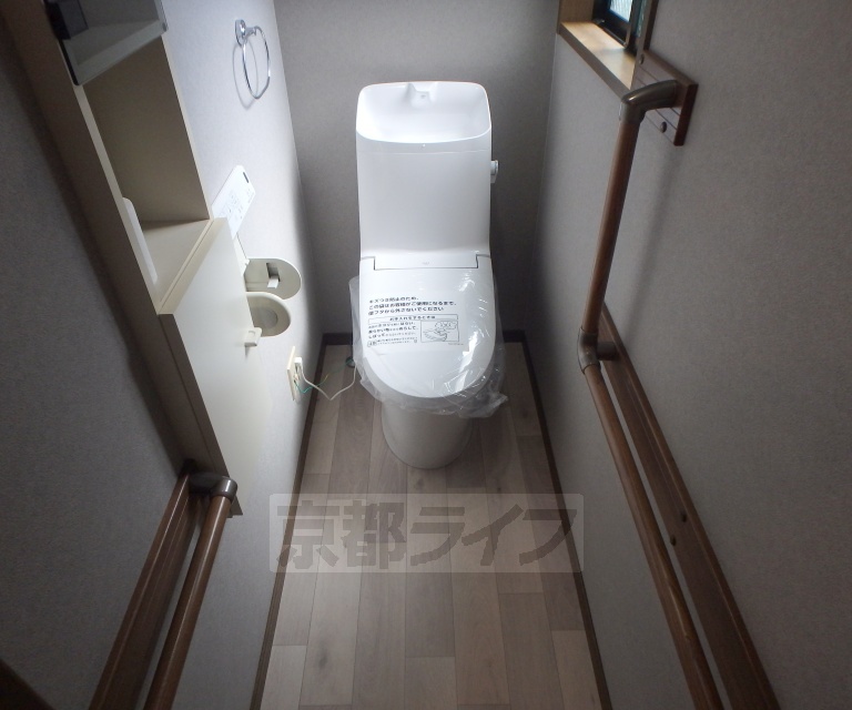 紫野下鳥田町11貸家のトイレ写真