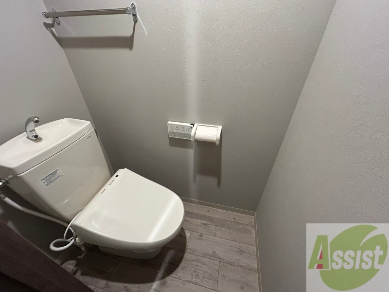 トイレ　トイレです。ウォシュレット付を探している方、おすすめです！