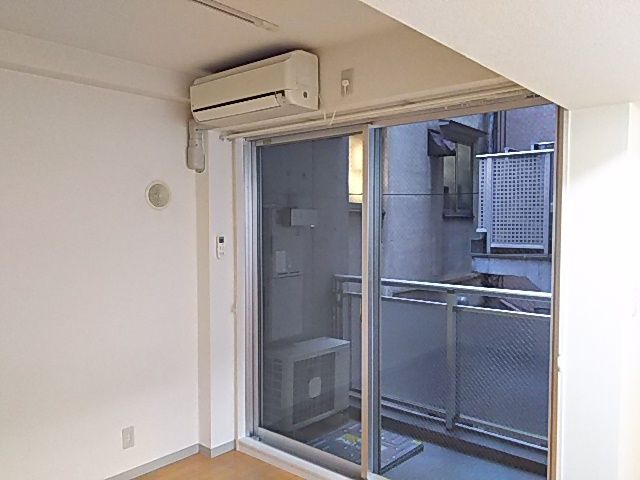蔵前ローズガーデンの内装写真