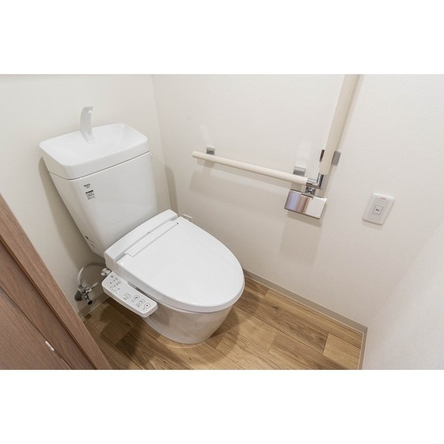 メトロステージPLUS中野弥生町のトイレ写真