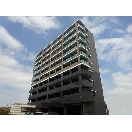 建物外観　建築中