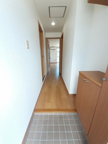 高松琴平電鉄琴平線 円座駅 徒歩5分 2階建 築24年の玄関写真