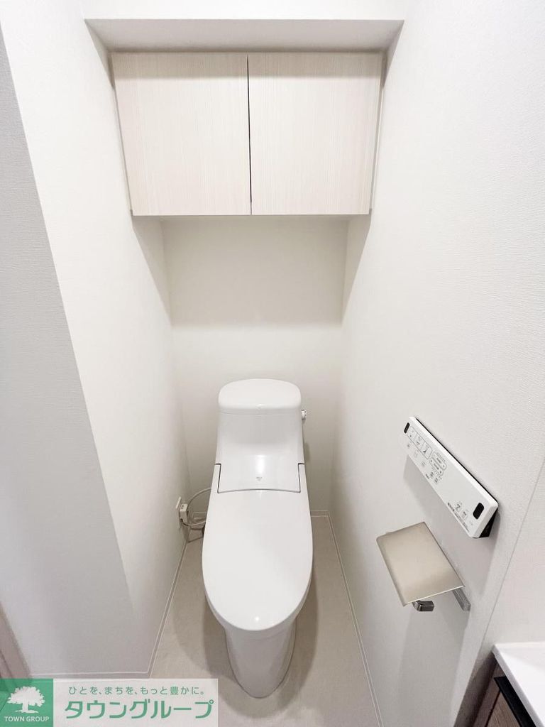 京急本線 大森海岸駅 徒歩7分 12階建 築5年のトイレ写真